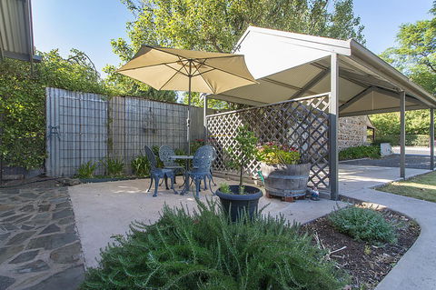 Stoneleigh Cottage Bed And Breakfast - Accommodation Australia 14
