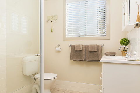 Stoneleigh Cottage Bed And Breakfast - Accommodation Australia 5