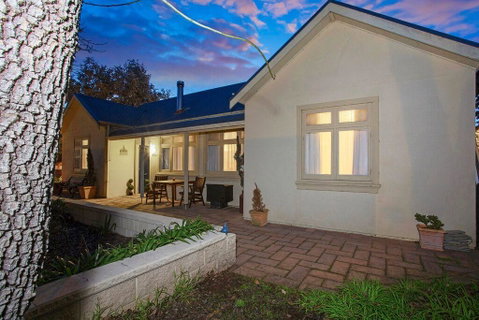 Hahndorf House B&B - Local Tourism 32