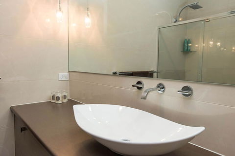 Lavina Luxury Beach House - Accommodation Australia 29