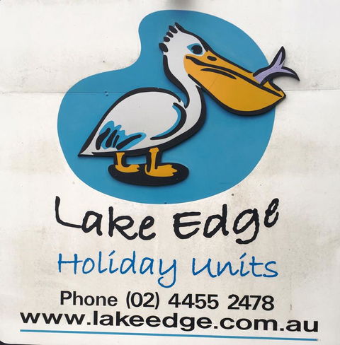 Lake Edge Apartments - Accommodation Australia 30
