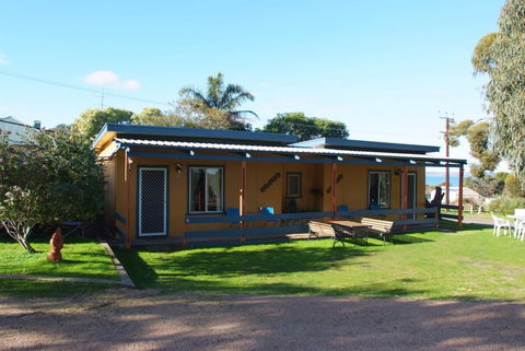 Casuarina Coastal Units - Accommodation Australia 1