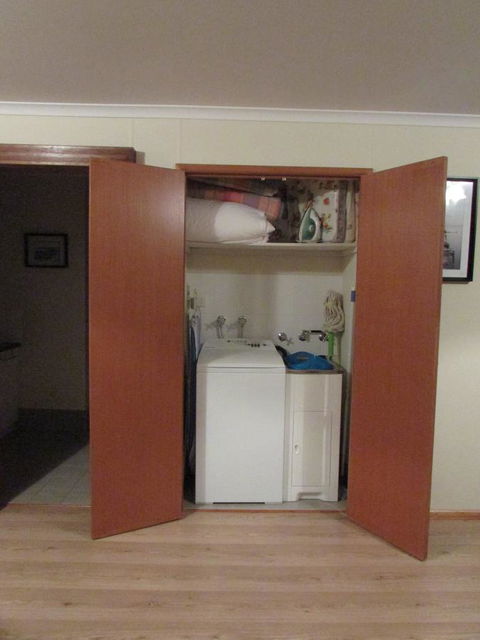 Lazy Days Cottage - Victor Harbor - Accommodation Australia 18