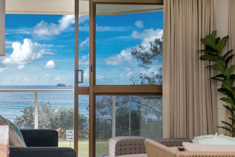 Bayview Beachfront Apartments, In Town Right On The Beach - Accommodation Australia 29