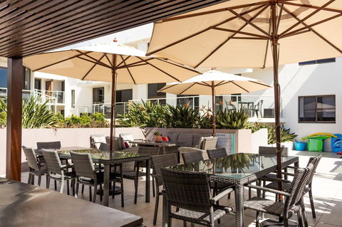 Bayview Beachfront Apartments, In Town Right On The Beach - Accommodation Australia 25