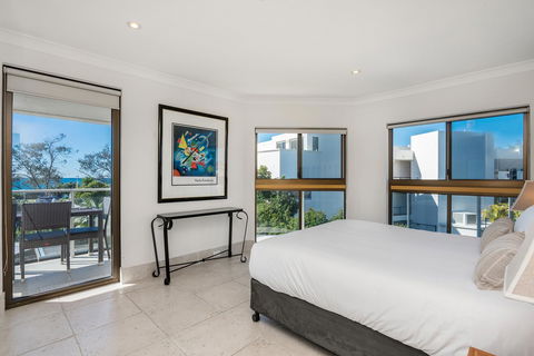 Bayview Beachfront Apartments, In Town Right On The Beach - Accommodation Australia 37