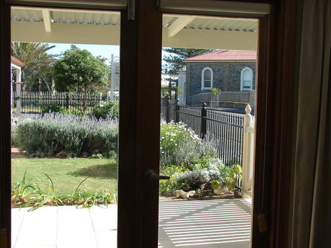 Trafalgar Premium Vintage Suites - Accommodation Australia 19