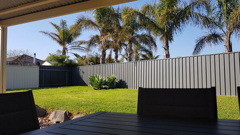 Aldinga Beach Overnighter Or Getaway Home - Accommodation Australia 5