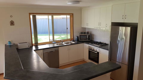 Aldinga Beach Overnighter Or Getaway Home - Accommodation Australia 31