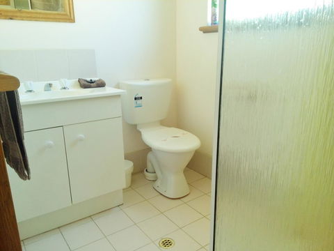 Wenton Farm Holiday Cottages - Accommodation Australia 3