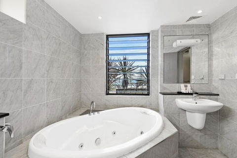 Ibis Styles Port Macquarie - Accommodation Australia 21