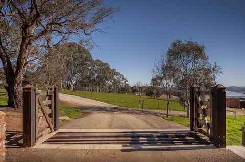 Angaston Saleyards Luxury Accommodation - Accommodation Australia 31