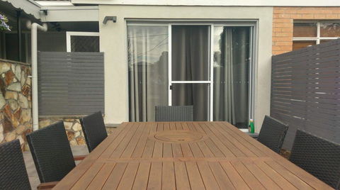 Christophers Villa - Accommodation Australia 9