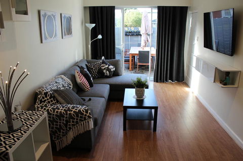 Christophers Villa - Accommodation Australia 24