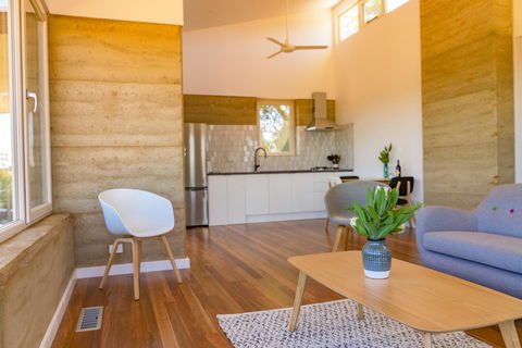 Ecopia Retreat - Accommodation Australia 21