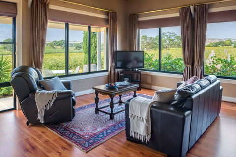 Barossa Shiraz Estate - Accommodation Australia 14