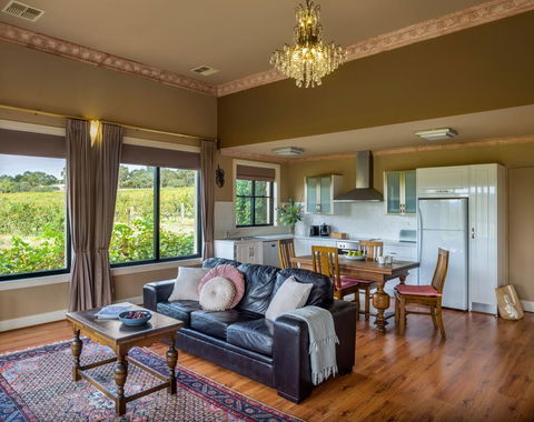 Barossa Shiraz Estate - Accommodation Australia 15