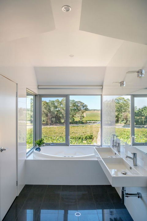Barossa Shiraz Estate - Accommodation Australia 21