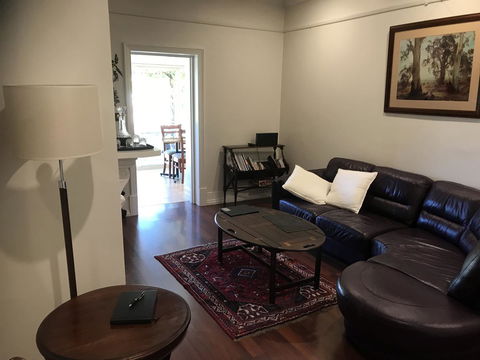 Barossa Shiraz Estate - Accommodation Australia 5