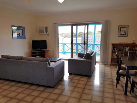 Marion Bay Holiday Villas - Accommodation Australia 1