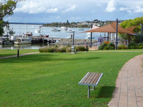 Longbeach Apartments - Accommodation Australia 10