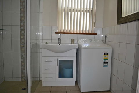 Longbeach Apartments - Accommodation Australia 6