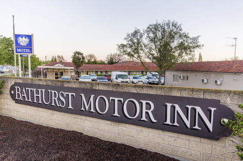 Bathurst Motor Inn - Australia Shopping 13