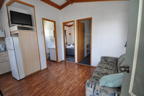 Beachside Holiday Park - Australia Shopping 8