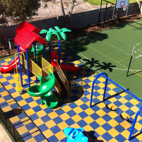 Beachside Holiday Park - Australia Shopping 15