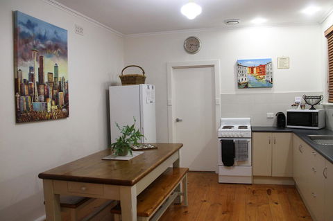 Grace Cottage - Accommodation Australia 8