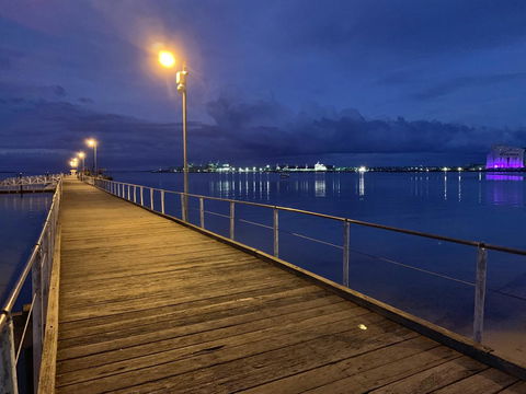 Hilton Beachfront Motel - Accommodation Australia 12