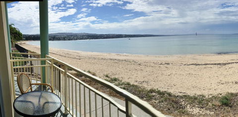 Hilton Beachfront Motel - Accommodation Australia 32