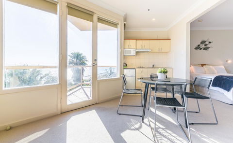 The Bluff Resort Apartments - Accommodation Australia 9