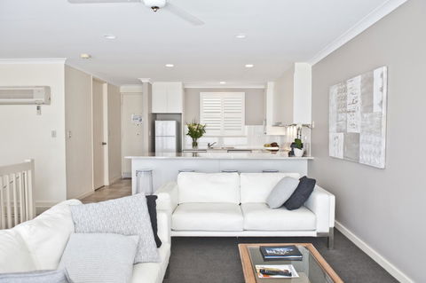 The Bluff Resort Apartments - Accommodation Australia 40