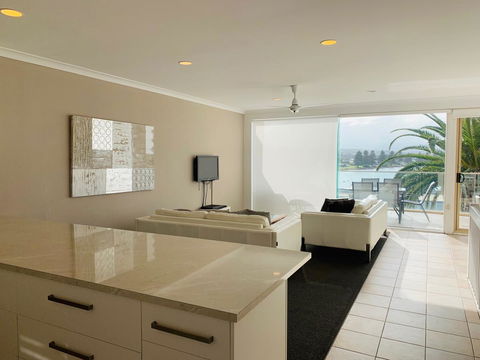 The Bluff Resort Apartments - Accommodation Australia 4