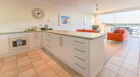 The Bluff Resort Apartments - Accommodation Australia 17
