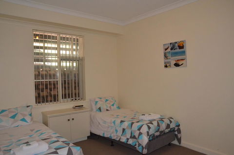 The Bluff Resort Apartments - Accommodation Australia 18