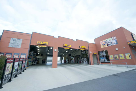 Nightcap At Hotel Victor - Australia Shopping 29