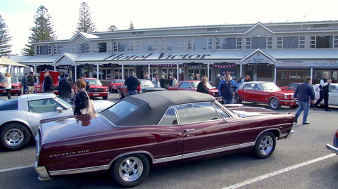 Nightcap At Hotel Victor - Australia Shopping 18