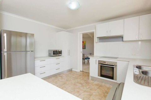 Bimbadeen - Accommodation Australia 3