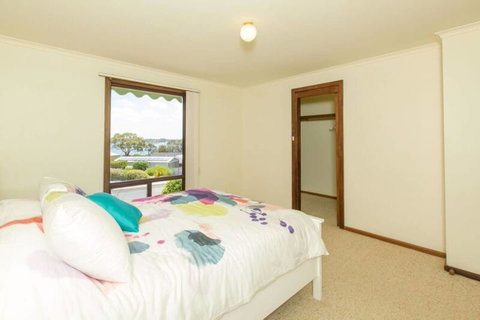Bimbadeen - Accommodation Australia 5
