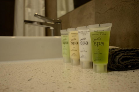 105 On The Park - Accommodation Australia 8