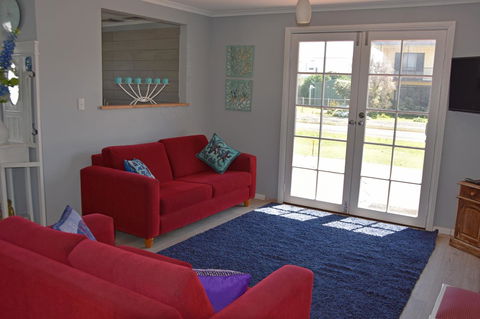 Beach Life Retreat - Accommodation Australia 2