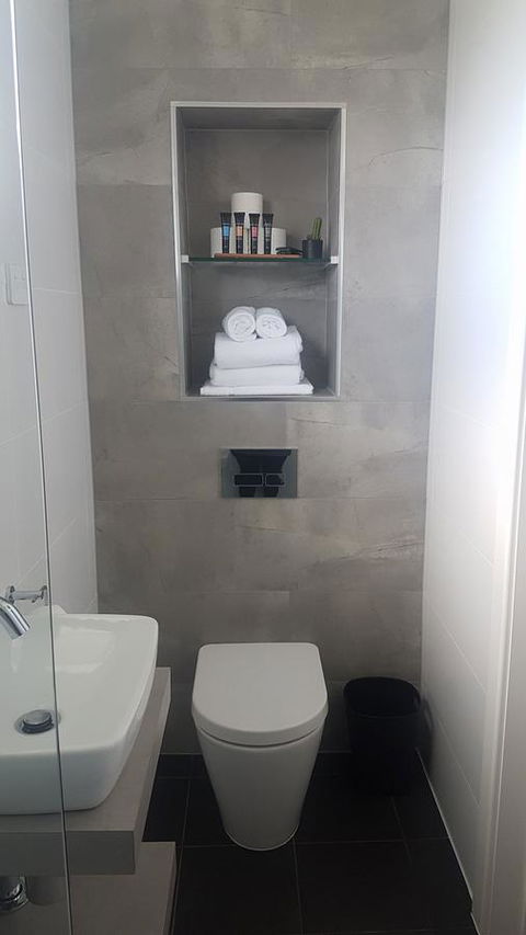 The Avenue Inn - Accommodation Australia 21