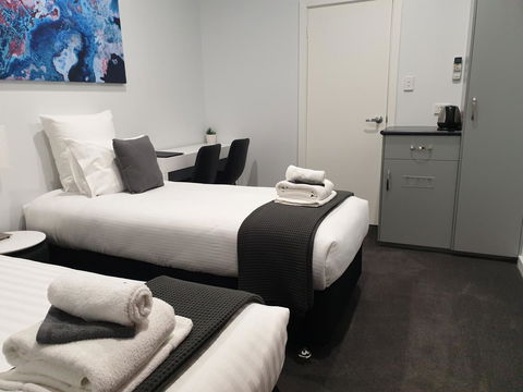 The Avenue Inn - Accommodation Australia 4