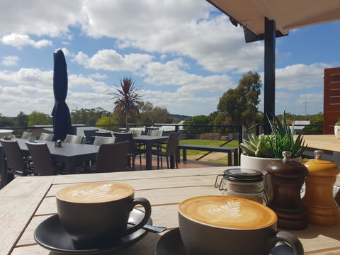 The Avenue Inn - Accommodation Australia 6