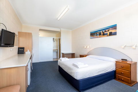 Blue Seas Motel - Accommodation Australia 6