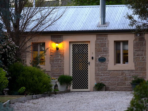 Riesling Trail & Clare Valley Cottages - Accommodation Australia 4