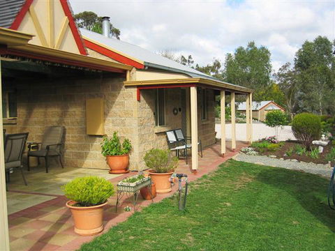 Riesling Trail & Clare Valley Cottages - Accommodation Australia 2
