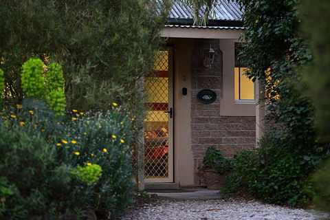 Riesling Trail & Clare Valley Cottages - Accommodation Australia 1